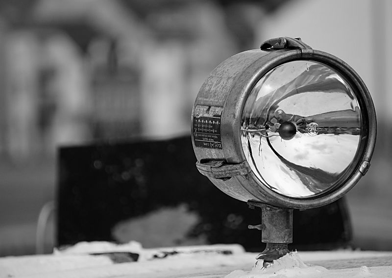Scheinwerfer